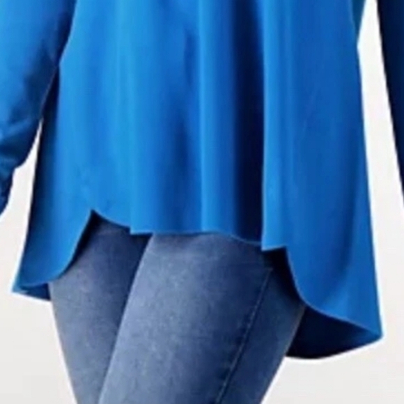 Isaac Mizrahi Live! Essentials Pima Cotton V-Neck Hi-Low Hem Top Blue NWOT - Picture 6 of 8